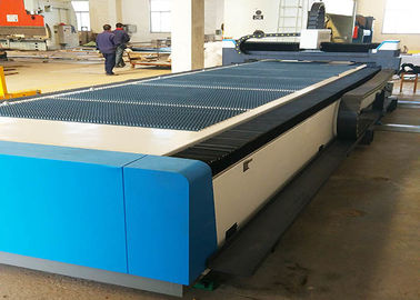 دستگاه برش لیزری CNC 2000W 1500 X 6000 میلی متر برای آلومینیوم