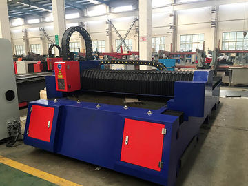دستگاه برش CNC CNC کربن 500W، تجهیزات 1500X3000mm برش لیزری برش